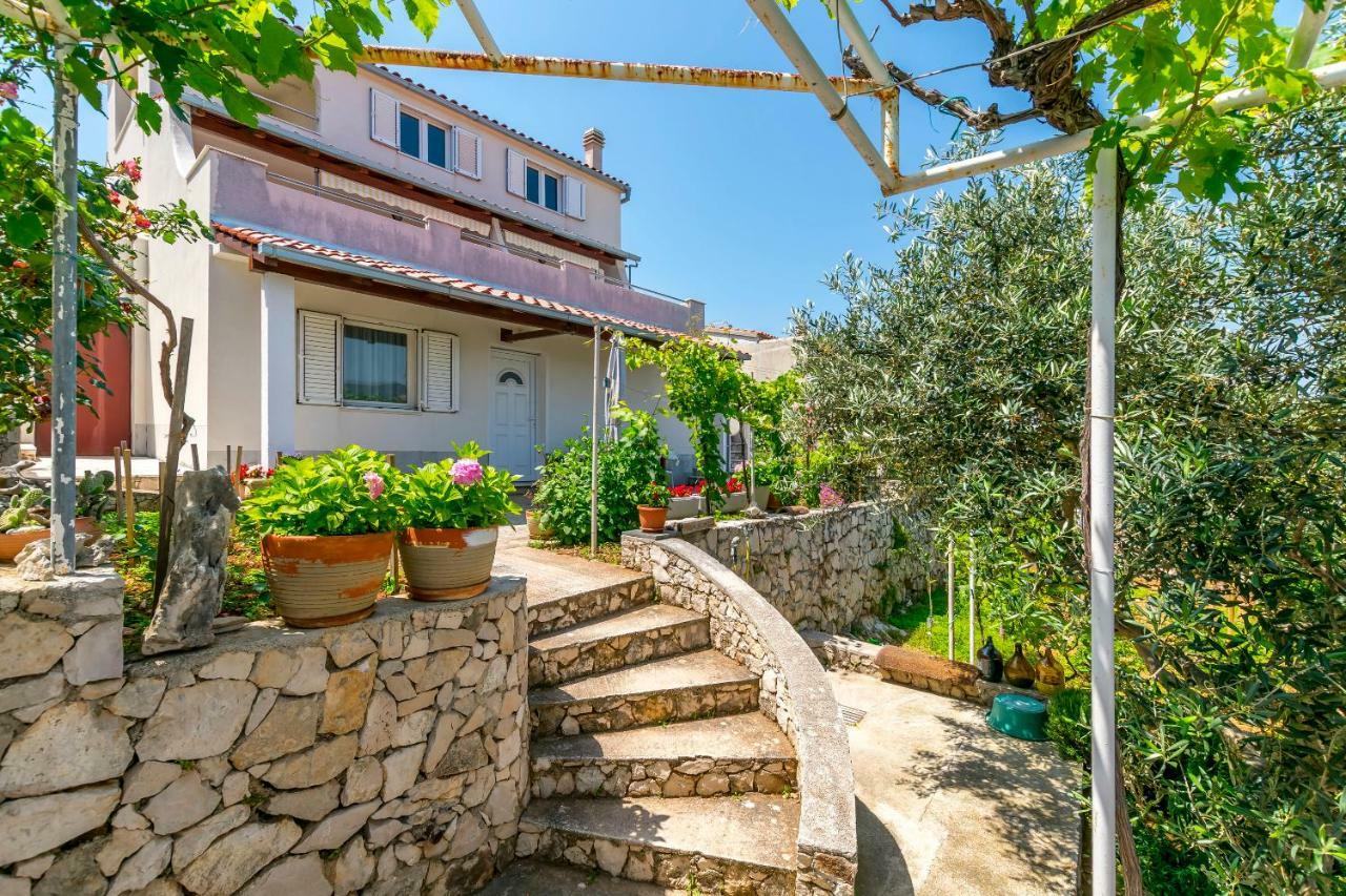 Apartment Bozo Ražanj Kültér fotó