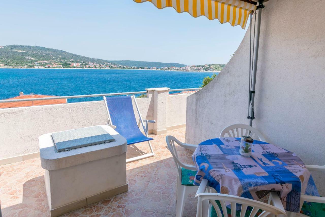 Apartment Bozo Ražanj Kültér fotó