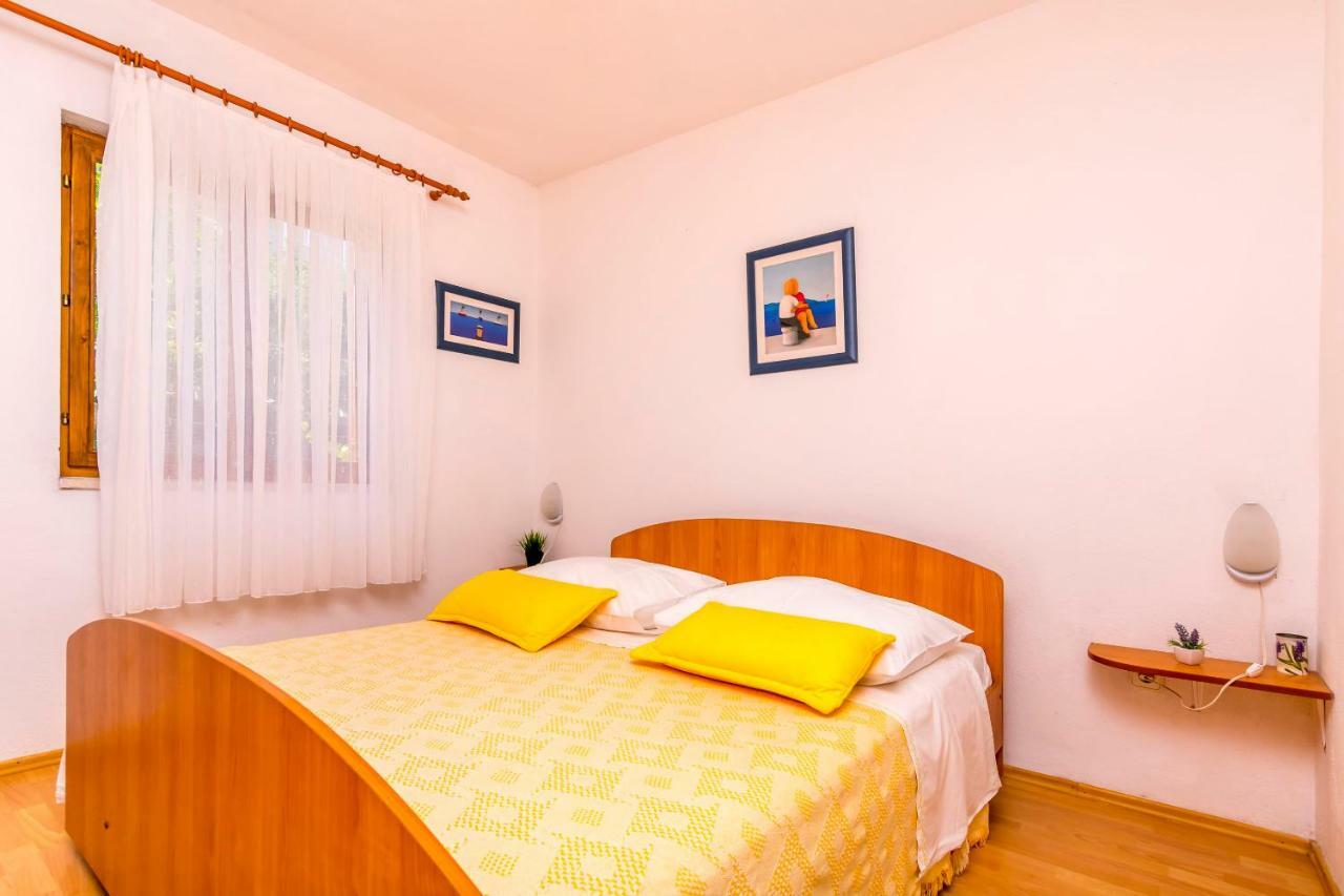 Apartment Bozo Ražanj Kültér fotó