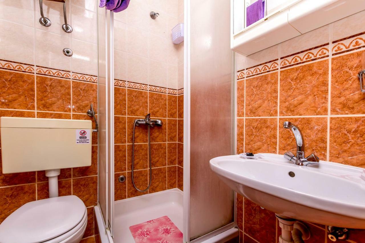 Apartment Bozo Ražanj Kültér fotó